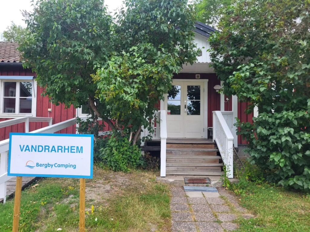 Vandrarhemmet utifrån